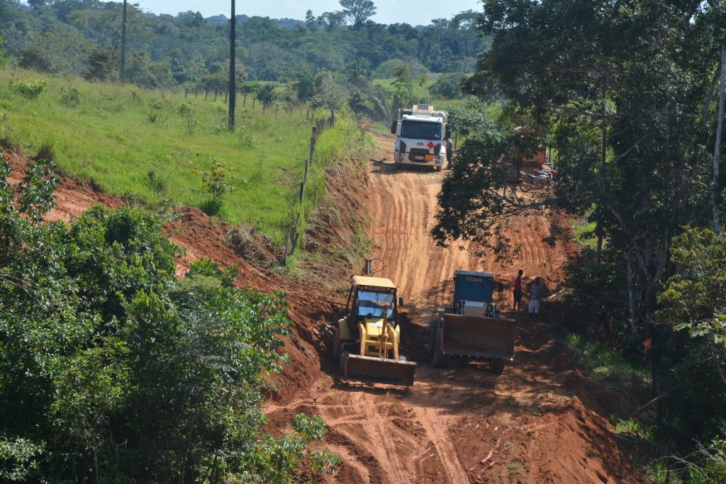 Obras de recuperação de ramais no polo Geraldo Fleming estão aceleradas 10 Geraldo Fleming 23
