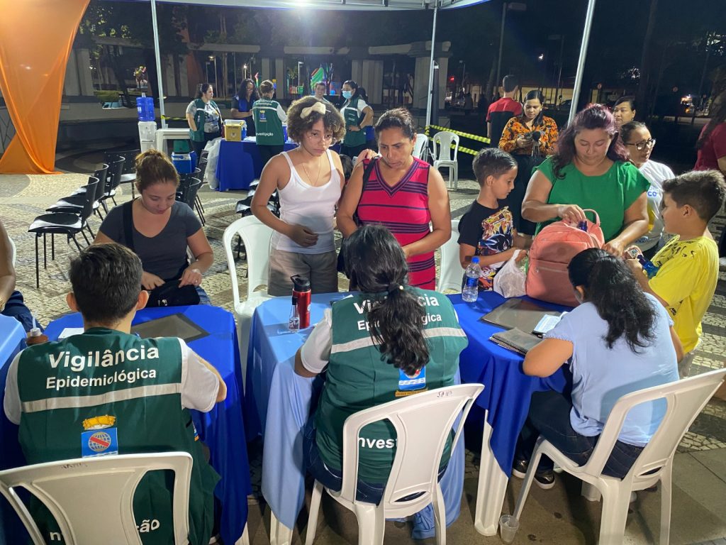 Prefeitura de Rio Branco realiza Campanha de Multivacinação na Praça da Revolução 1 Multivacinacao na Praca da Revolucao ED 8
