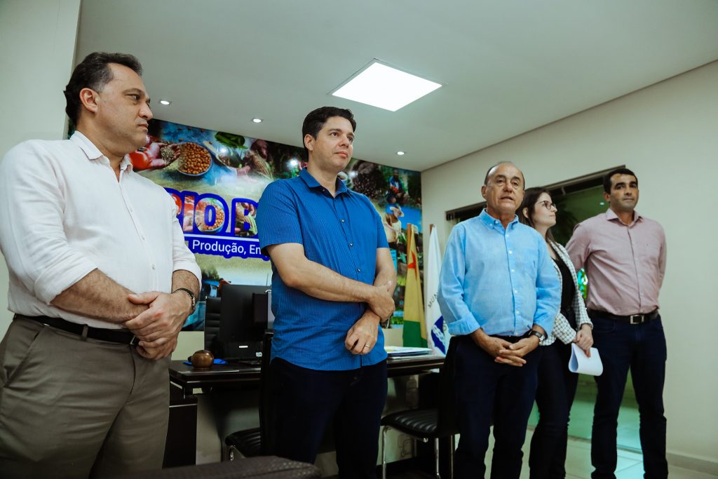 Prefeito de Rio Branco apresenta PL que estabelece remissão do IPTU para imóveis atingidos pelas cheias 4 iptu comerciantes alagacao foto val fernandes 6