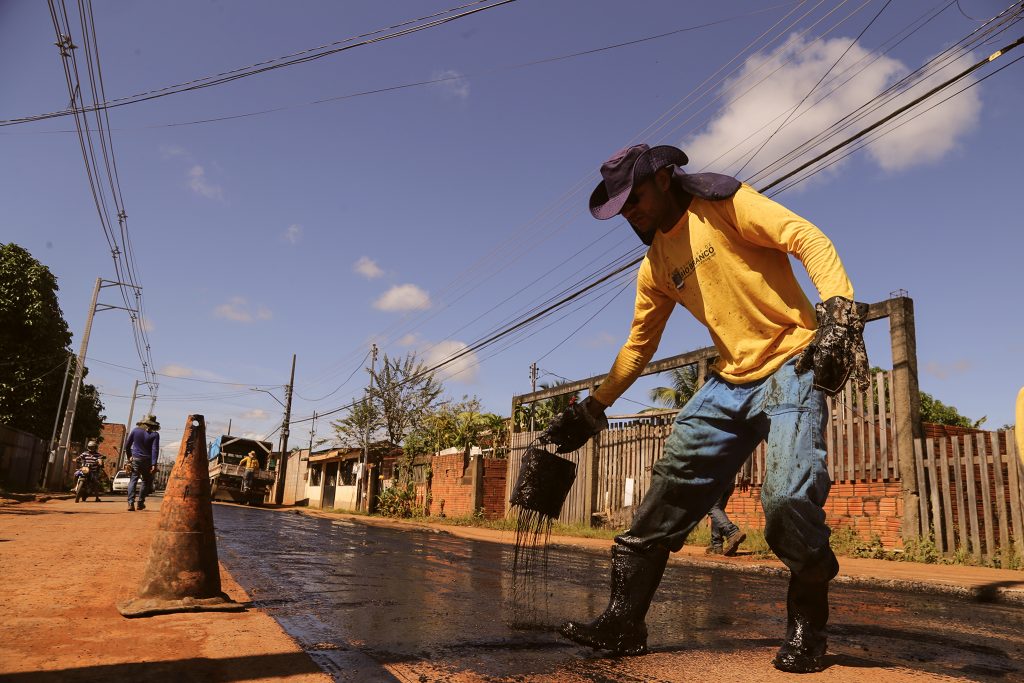 Obras pontuais de recuperação de vias públicas estão em fase de conclusão da primeira etapa 6 visita obra foto val fernandes 5