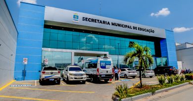 Secretaria Municipal de Educação muda de endereço e entrega van do programa Busca Ativa Escolar