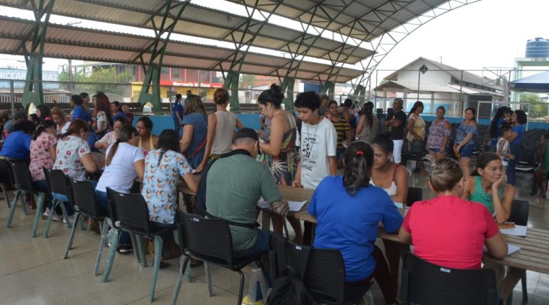 Prefeitura leva dignidade a moradores da Baixada com a ação Saúde na Comunidade