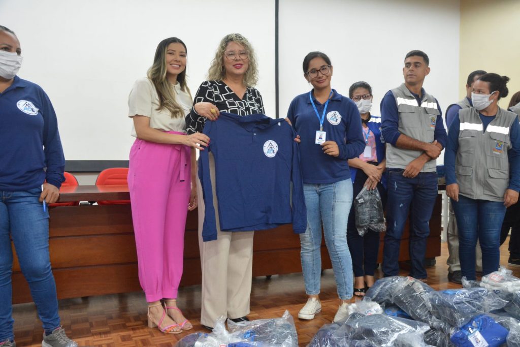 Uniformes 7
