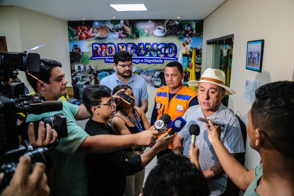 Coletiva de olho no rio 2