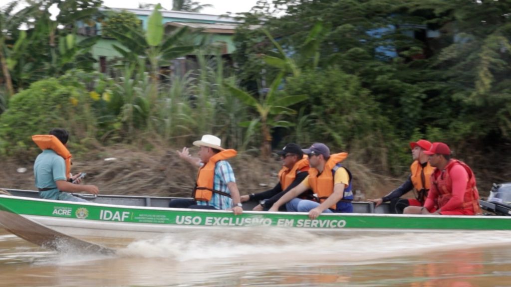 prefeito visita areas alagadas 7 e1710039305473
