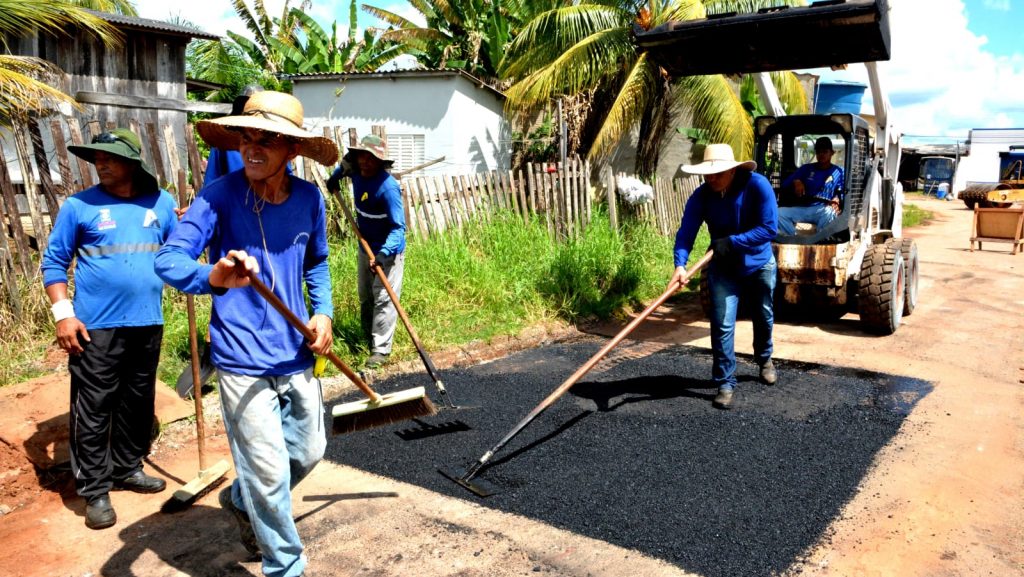 Obras do Asfalta Rio Branco avançam nas 10 regionais da capital acreana 1 Asfalta Alto Alegre 1 e1713843081668