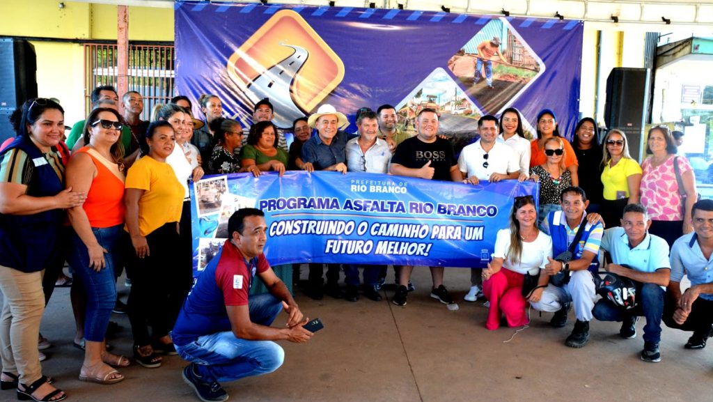 Prefeitura assina sexta ordem de serviço do Programa Asfalta Rio Branco para contemplar regional da Vila Acre 1 Asfalta Vila Acre 2 e1712440808214