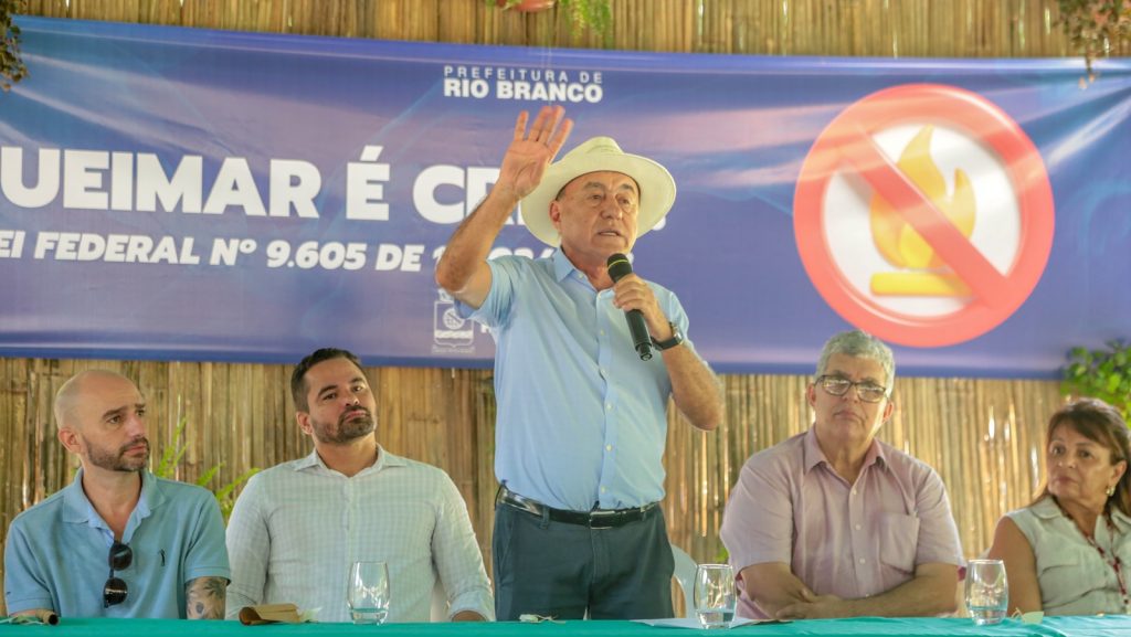 Prefeitura apresenta o Plano Municipal de Prevenção e Combate às Queimadas Urbanas 1 PLANO QUEIMADAS VF 30 2 e1714603563329