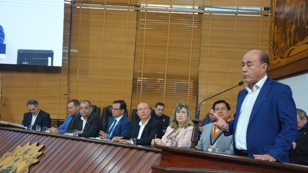 Prefeito de Rio Branco participa de sessão solene na Aleac em celebração ao Dia da Indústria 2 SOLENIDADE ALEACED 24 57 e1716599292162