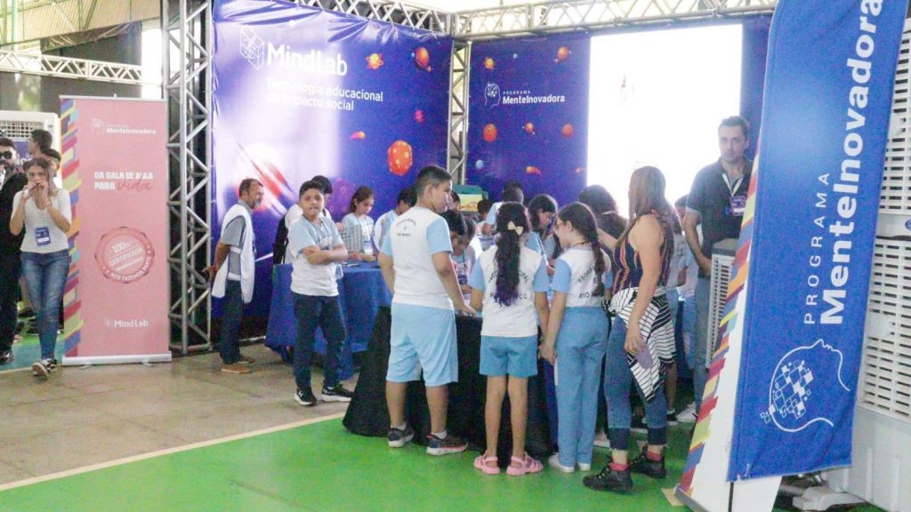 Feira Tech Jovem 2024 atrai centenas de visitantes e autoridades no segundo dia de evento 3 TecJovem 25 e1718636381371