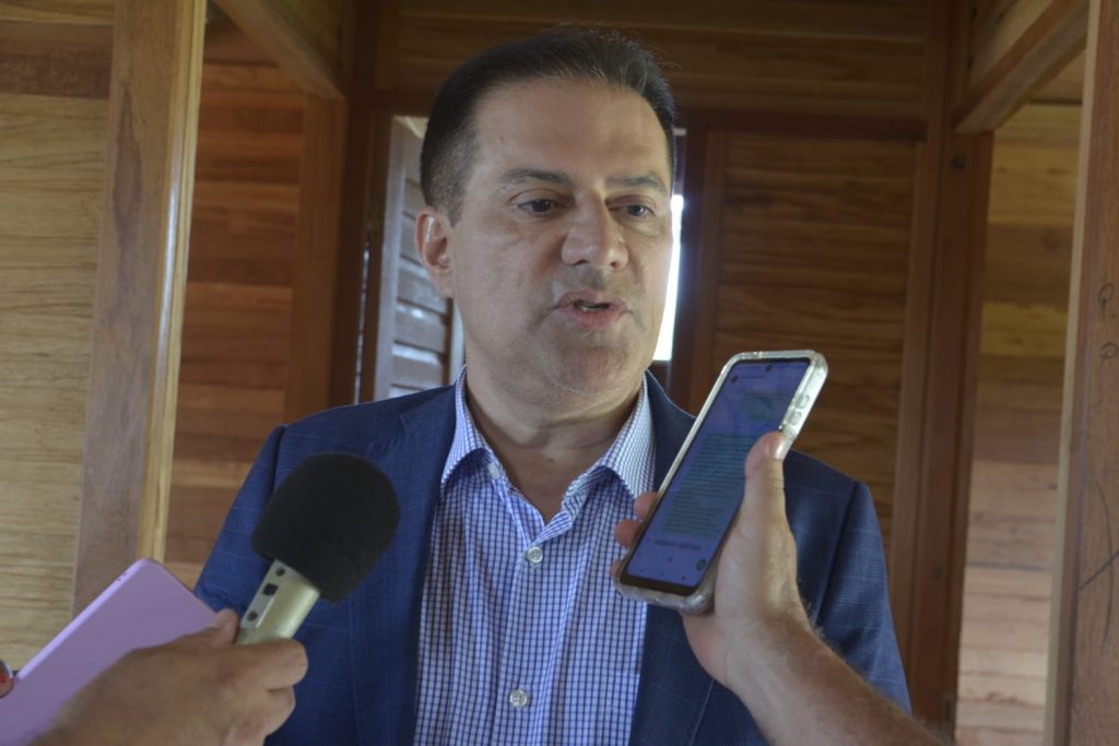Prefeito acompanha presidente do TCE em visita às obras na capital 1 VISITA COMPLEXO E CASASED23 12