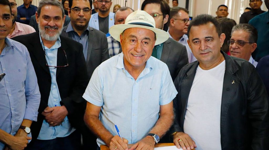 Biblia nas escolas 4 e1731357568518