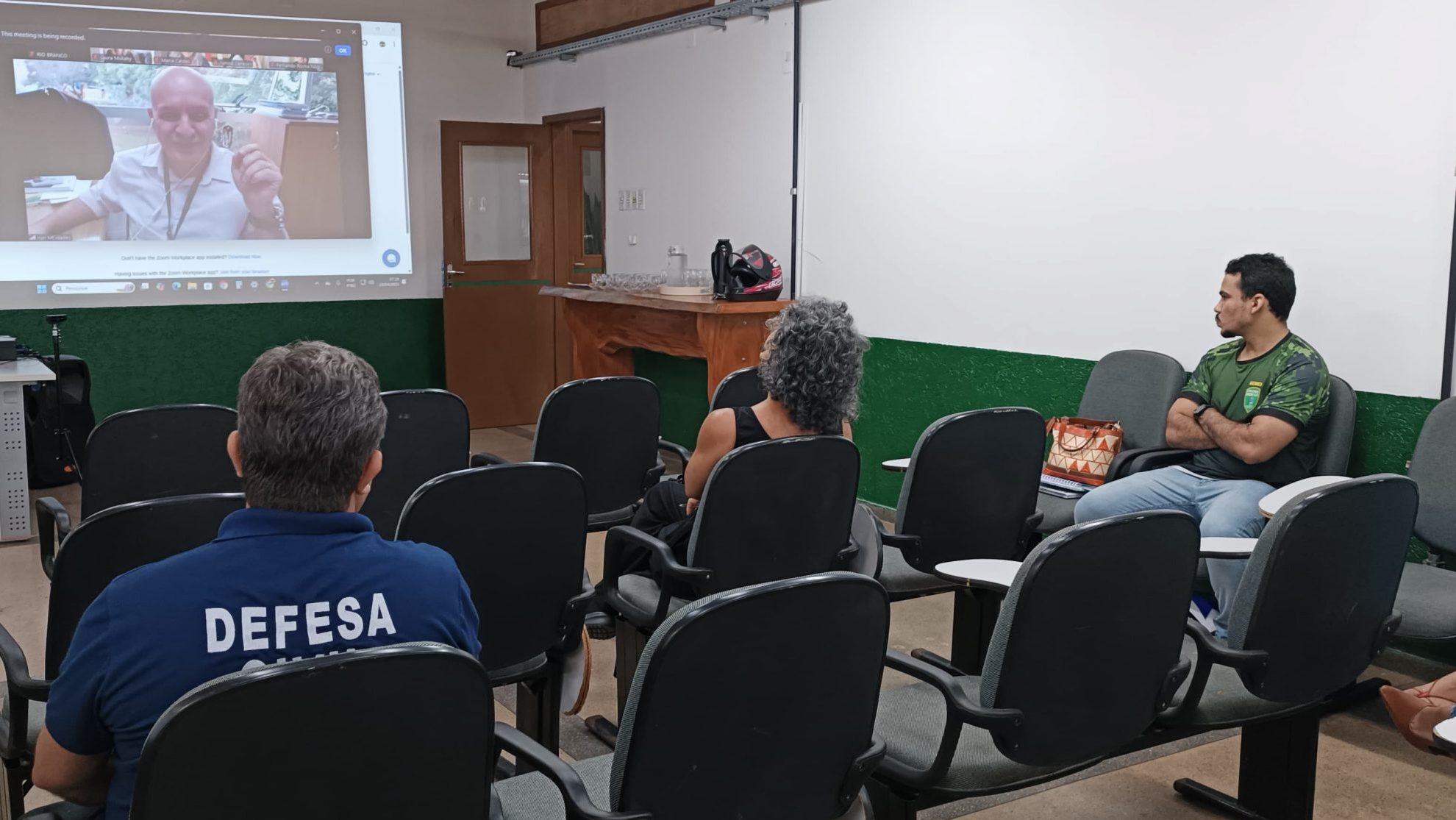 Prefeitura de Rio Branco participa da aula inaugural do curso “Urgência Climática”