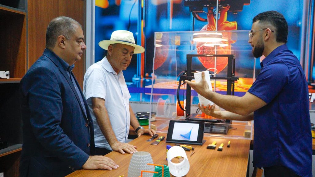 Prefeito de Rio Branco participa de inauguração do Senai Hub de Inovação e Tecnologia no Acre 7 Inauguracao do Senai Hub inovacao e tecnologia 3 e1748545996646