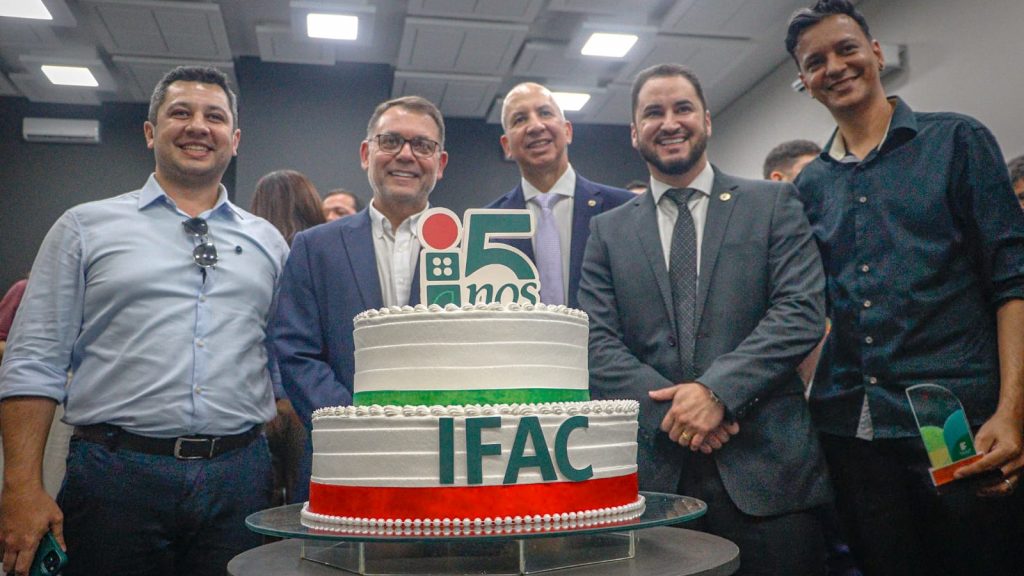 Prefeito de Rio Branco prestigia 15 anos de fundação do Instituto Federal do Acre 2 15 ANOS IFAC MA18.06 14 e1750358750961