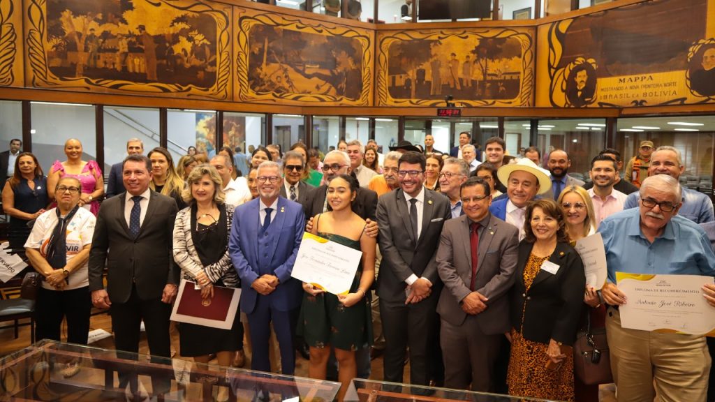 Sessão Solene na Aleac comemora os 50 Anos da Expoacre e reconhece contribuições ao desenvolvimento agropecuário do Acre 2 50 Anos da Expoacre 4 e1749075400519