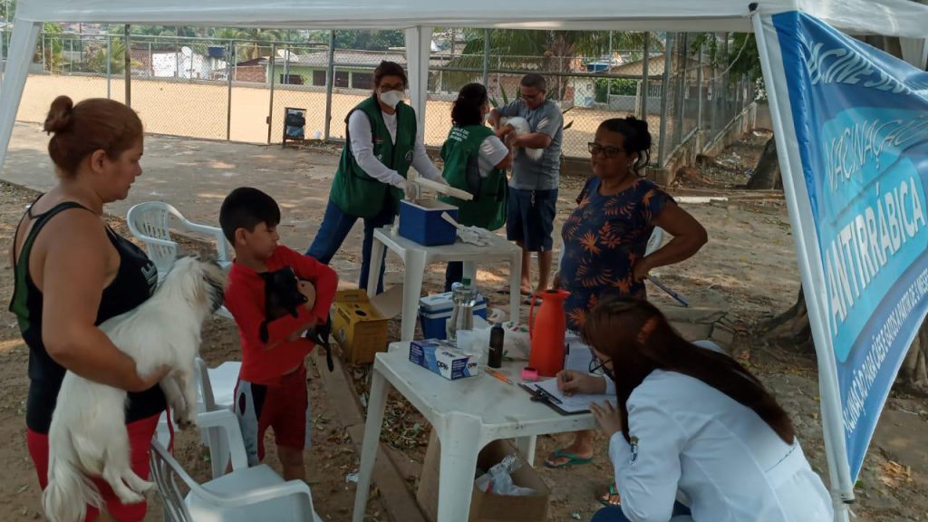 Prefeitura de Rio Branco realiza vacinação antirrábica domiciliar nos bairros Defesa Civil e Novo Horizonte neste sábado 7 7f980854 3f1b 485b a8d7 c4e91ca9c46e e1749225381974