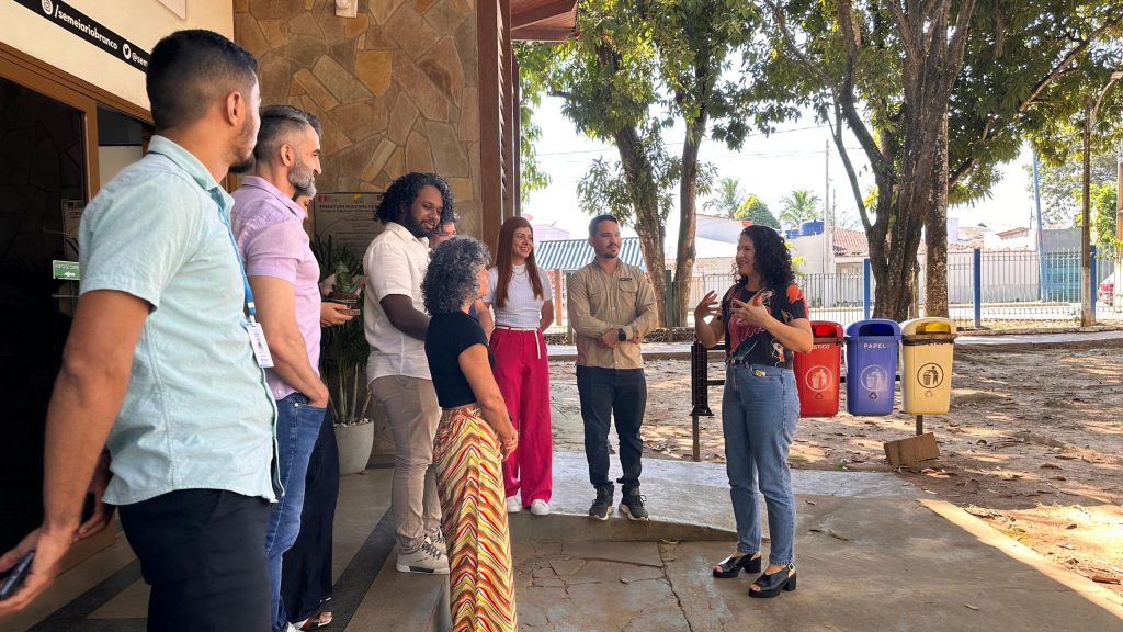 Curso sobre Urgências Climáticas é concluído com participação de equipe técnica de Rio Branco 10 Curso sobre Urgencias Climaticas 4 scaled e1749068501380