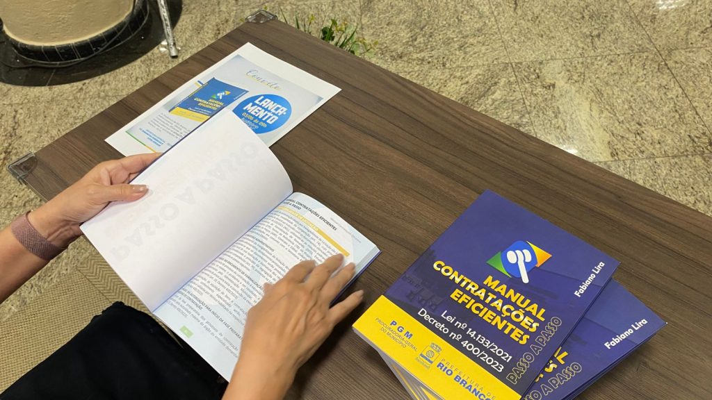 Prefeitura de Rio Branco lança Manual de Contratações Eficientes, para modernizar e agilizar processos 6 Manual de Contratacoes Eficientes JC 5 e1748989010384