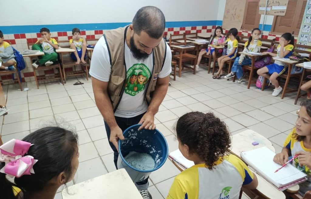Prefeitura de Rio Branco participa do lançamento do Projeto Agente Ambiental Mirim em parceria com o Governo do Estado 5 PROJETO AMBIENTAL MIRIAM SECOM 5