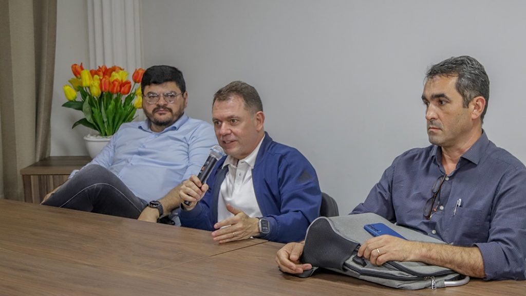 Comissão Especial de Negociações da Prefeitura de Rio Branco se reúne com Sindicatos da Educação 4 Reuniao Sindicatos da Educacao 5 e1749656811313