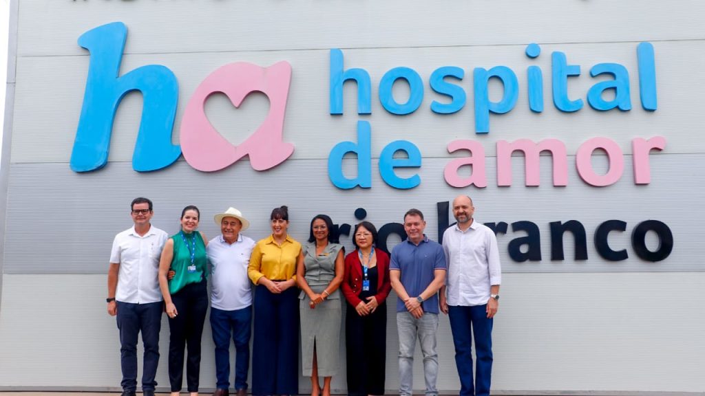 Prefeitura de Rio Branco conhece projeto inovador de prevenção ao câncer do Hospital de Amor 1 Visita Hospital de Amor 13 e1750105200536