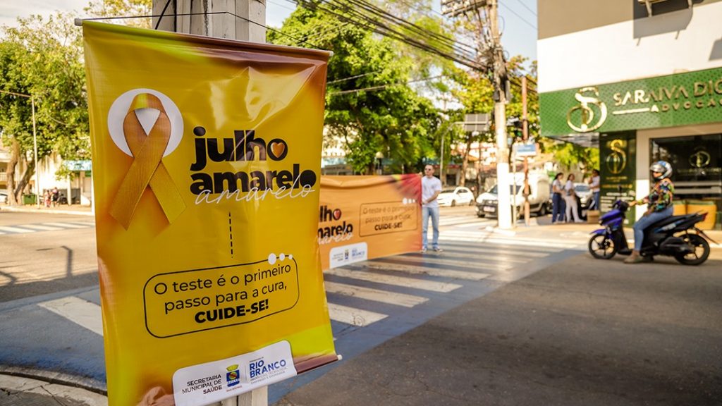 Prefeitura de Rio Branco e Ufac realizam ação de conscientização no “Julho Amarelo” 7 Julho amarelo 1 e1753797029255