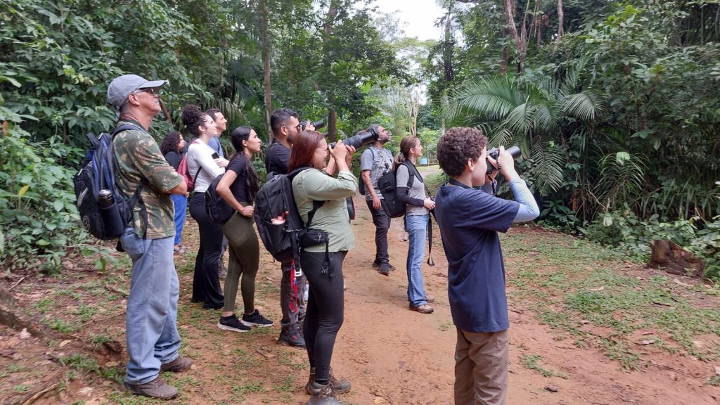 Horto Florestal sedia evento nacional “Um Dia no Parque” com observação de aves e ciência cidadã 3 Um Dia no Parque 7 e1753477317248