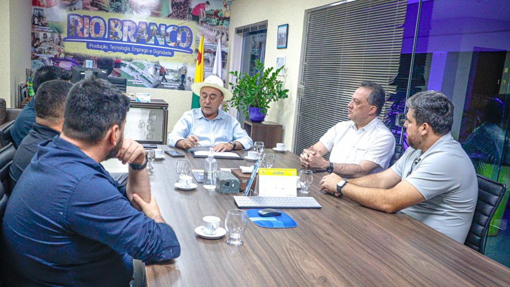 Investidores de três estados visitam Rio Branco e demonstram interesse em projetos no Acre 8 Visita de in vestidores no Acre MA 2 e1752849115746
