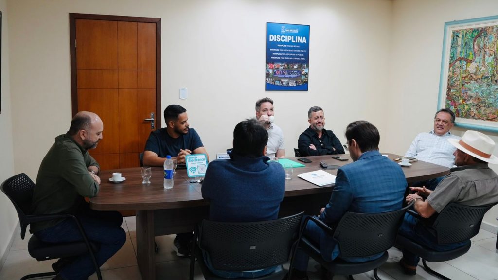 Prefeitura de Rio Branco e Câmara Municipal discutem fortalecimento da agropecuária na capital acreana 5 74c3c16c 24c4 4ac5 a486 1fa9fbbd513b e1756215491315