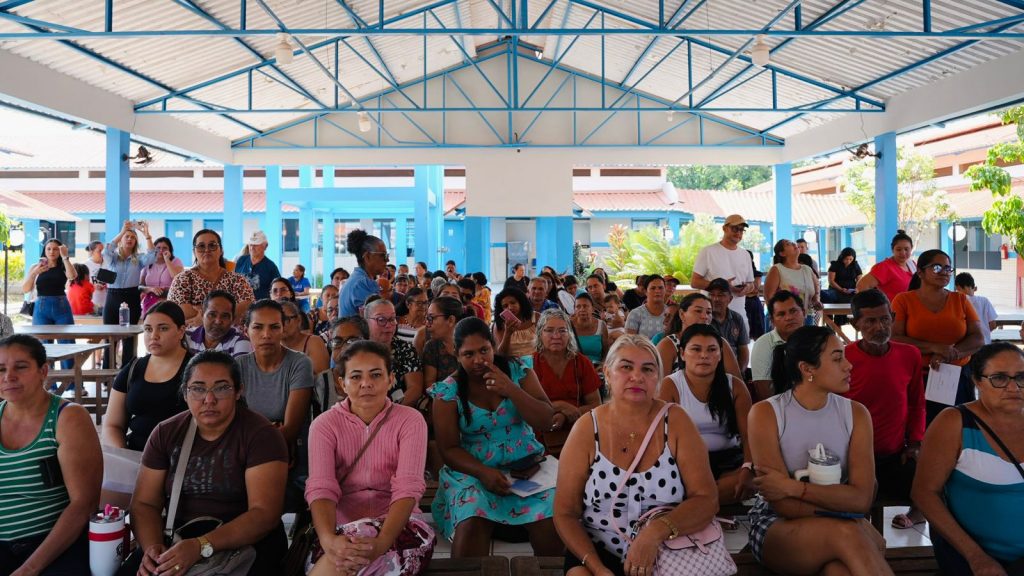 Prefeitura de Rio Branco, Câmara e instituições se unem para levar serviços de saúde e cidadania ao Calafate 1 CIDADANIA CALAFATESECOM 30.08.25 4 e1756663249478