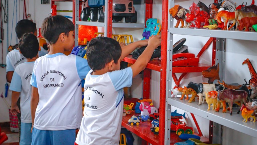 Centro de Multimeios de Rio Branco: um lugar de sonhos, realizações e aprendizados para as crianças da cidade 4 Centro de Multimeios de Rio Branco 31 e1754783843563