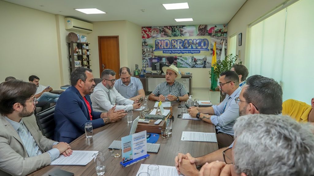 Prefeitura de Rio Branco lança maior programa habitacional da história do município 6 Maior programa habitacional da historia do municipio 14 e1755291561141