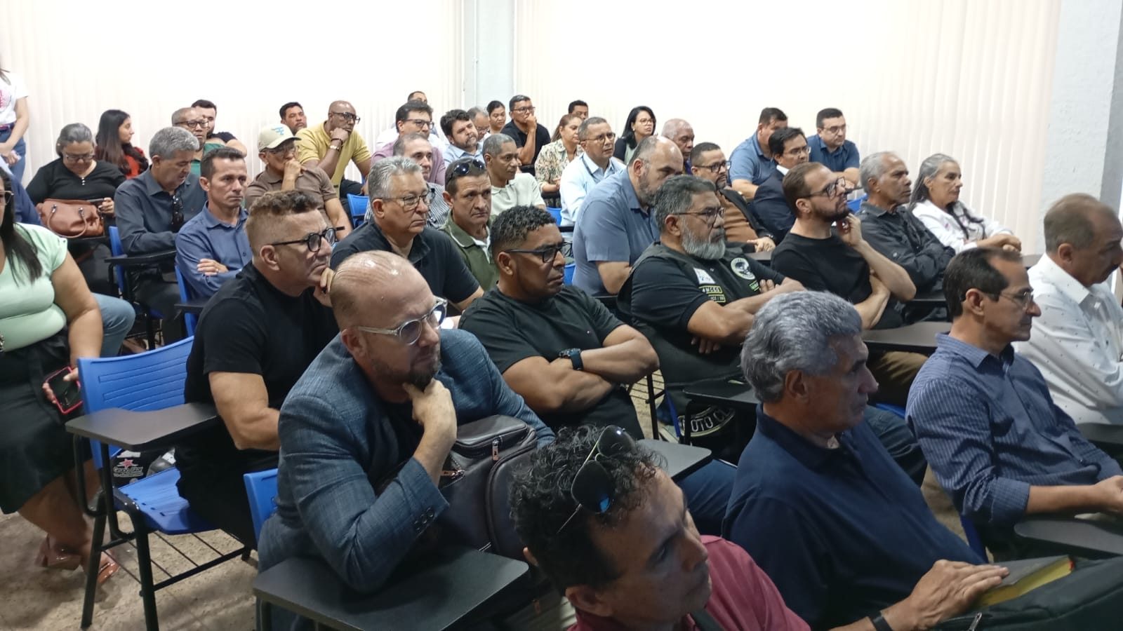 Foto de lideranças evangélicas na revisão do Plano Diretor Municipal