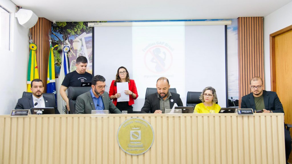 Em audiência na Câmara, Prefeitura de Rio Branco reforça compromisso no enfrentamento à Síndrome Alcoólica Fetal 5 154407a4 44f1 4632 ac1c 441cbfa2a4d5 scaled e1757972406361