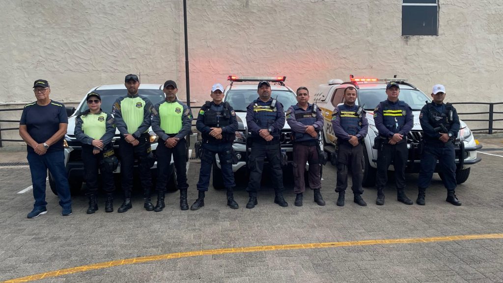 RBTrans, Detran-AC e BPTran iniciam operação em vagas destinadas a idosos e pessoas com deficiência 9 Operacao em vagas destinadas a idosos e pessoas com deficiencia 7 scaled e1756910029489