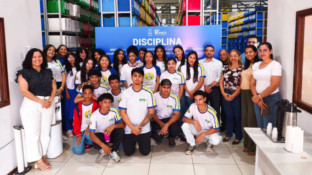 Visita dos alunos do IEPTEC a SMGA 5 e1758118165679