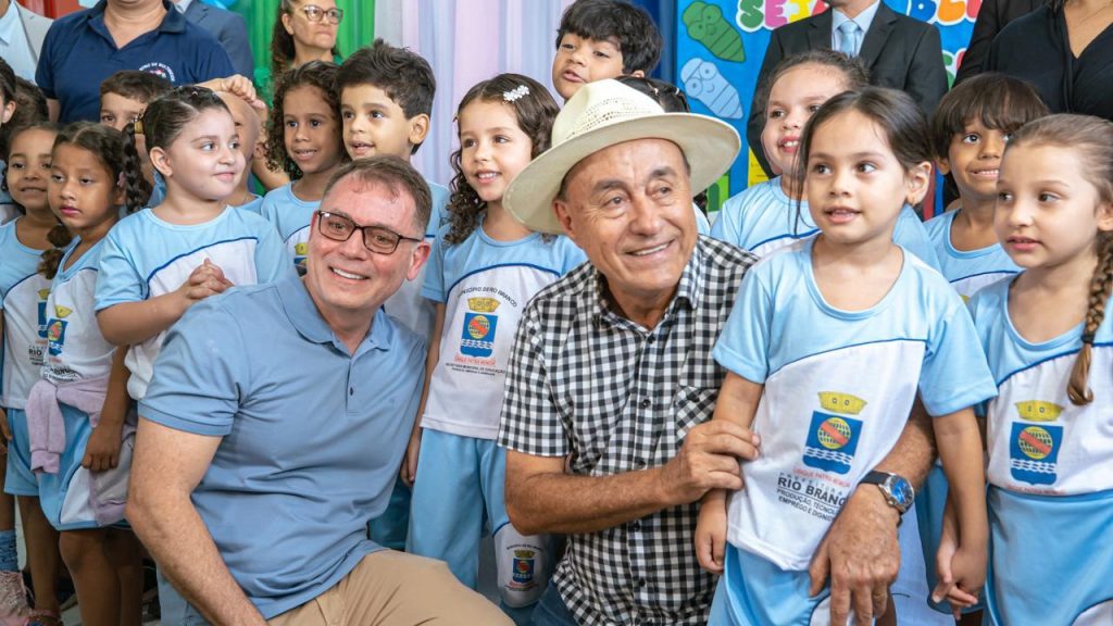 Investimento de mais de R$ 1 milhão garante adequações estruturais e credenciamento de Escola Chrizarubina Leitão Abraão, em Rio Branco 2 e2833c3f 23fb 46cb bf77 e3e99495516a e1757017747881