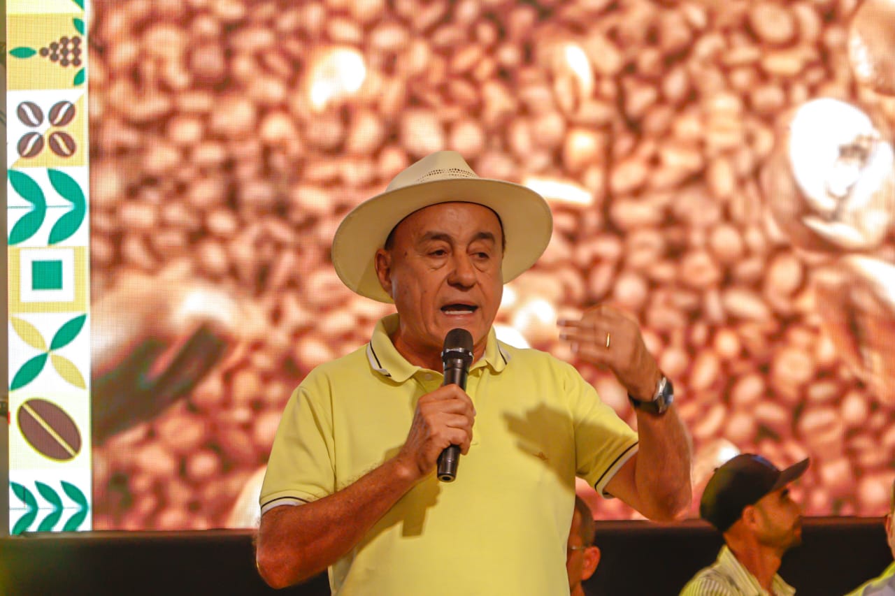 Foto do Prefeito de Rio Branco