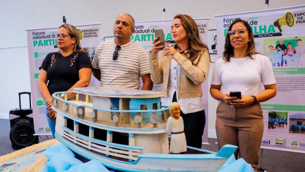 Prefeitura de Rio Branco destaca avanços em Fórum Estadual sobre Educação de Jovens e Adultos (EJA) 2 Avancos Educacao de Jovens e Adultos 22 e1759936160327