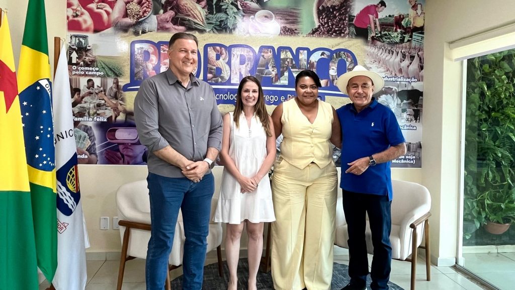Prefeitura de Rio Branco e Fundação Rede Amazônica firmam parceria para projeto “Consciência Limpa, Recicla Amazônia” 1 Consciencia Limpa Recicla Amazonia 7 scaled e1760047646644