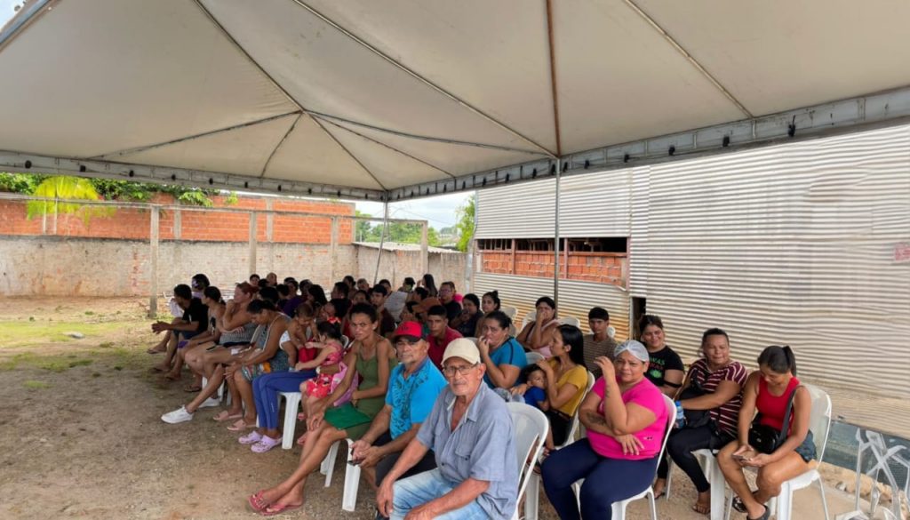 Prefeitura de Rio Branco realiza entrega de kits para famílias que vivem em áreas de risco 3 Defesa Civil Wilkes Silva 5