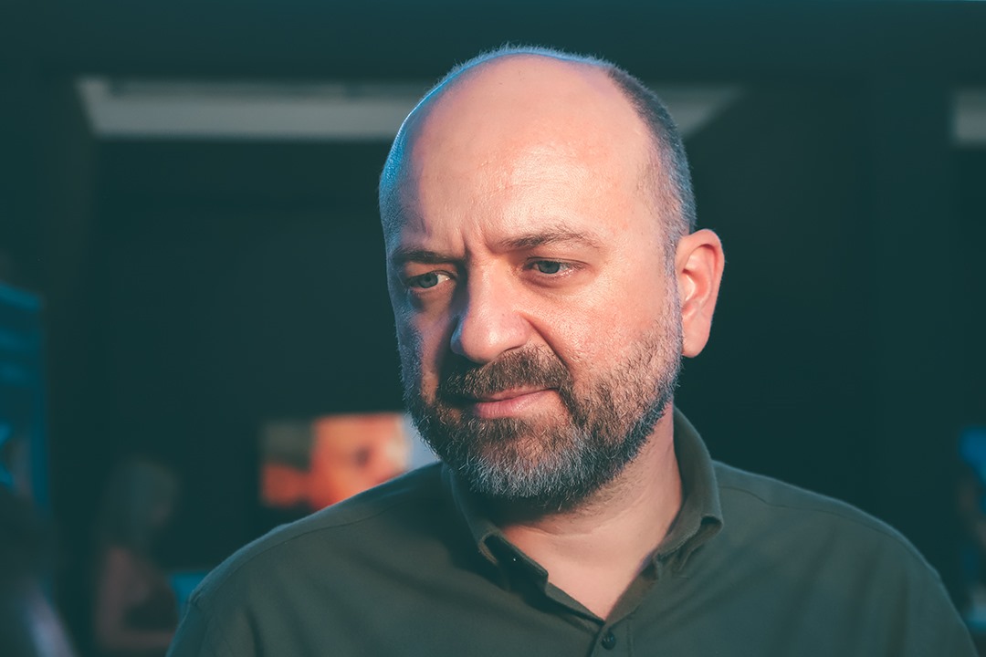 “Esses alunos que têm essas experiências e oportunidades estarão muito mais preparados para o mercado de trabalho e para lidar com a dinâmica da sociedade”, afirmou Rennan. (Foto: Val Fernandes/Secom)