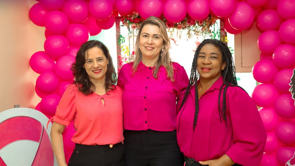 Foco na Prevenção: Prefeitura de Rio Branco encerra Outubro Rosa e celebra Dia dos Servidores 5 Encerramento Outubro Rosa e celebracao servidores 12 e1761854935448