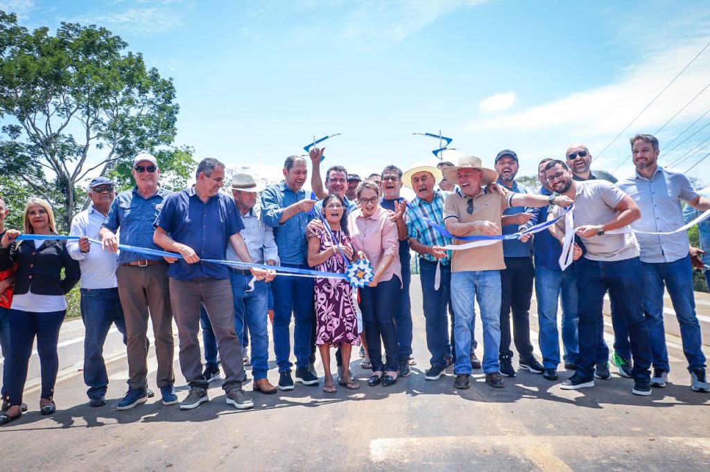 Inauguracao Ponte sobre o Igarape Redencao 17