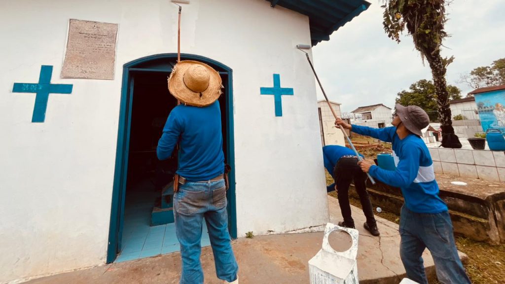 Prefeitura de Rio Branco realiza manutenção nos cemitérios da capital para Dia de Finados 5 Manutencao nos cemiterios da capital para o Dia de Finados 5 e1761685698724