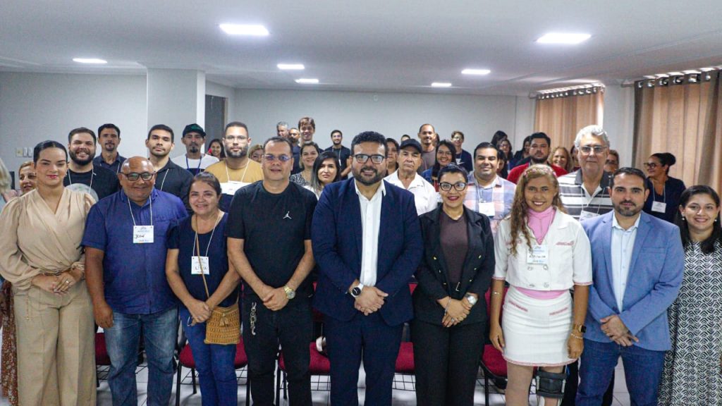 Prefeitura de Rio Branco valoriza servidores com programação especial na Semana do Servidor Público 1 Palestra saude mental no servico publico MA 1 e1761685990778