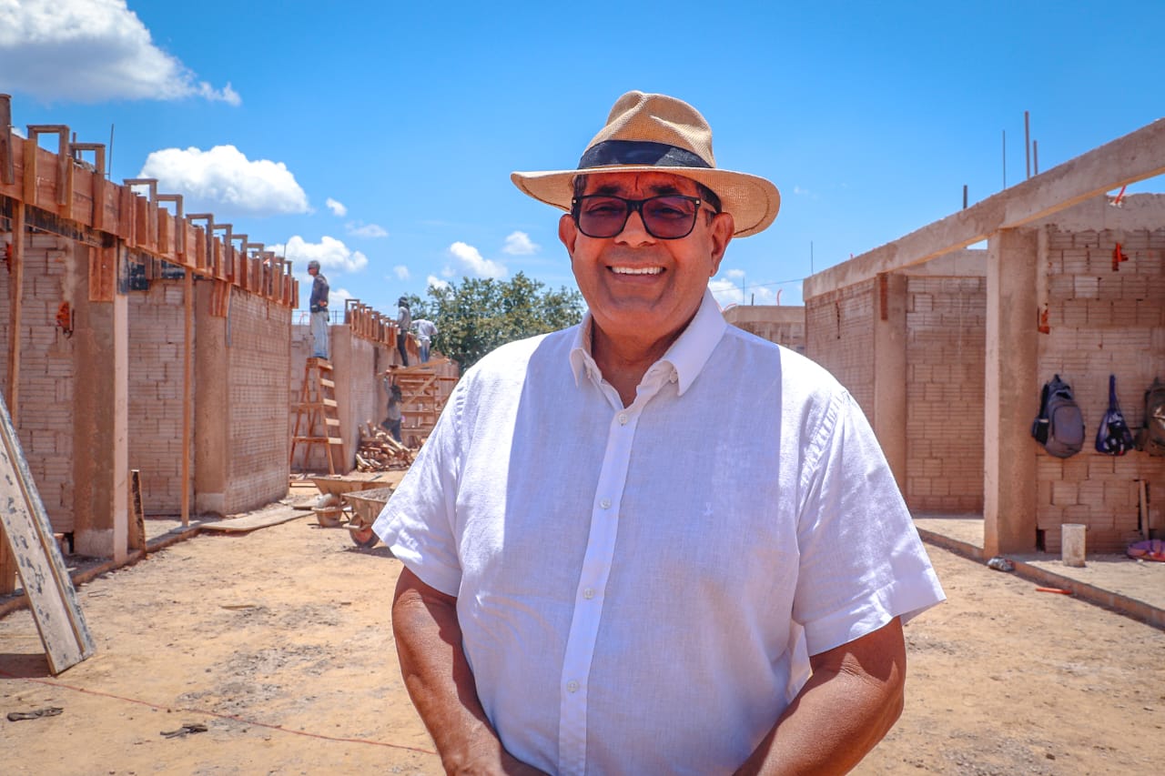 “Desde 2023, a gestão vem executando um grande pacote de obras que leva dignidade à população”, afirmou Cid Ferreira. (Foto: Marcos Araújo/Secom)