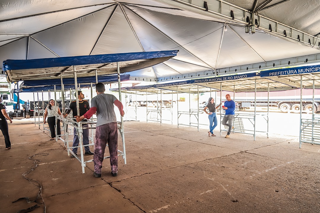 Foto dos preparativos para o evento na Ceasa