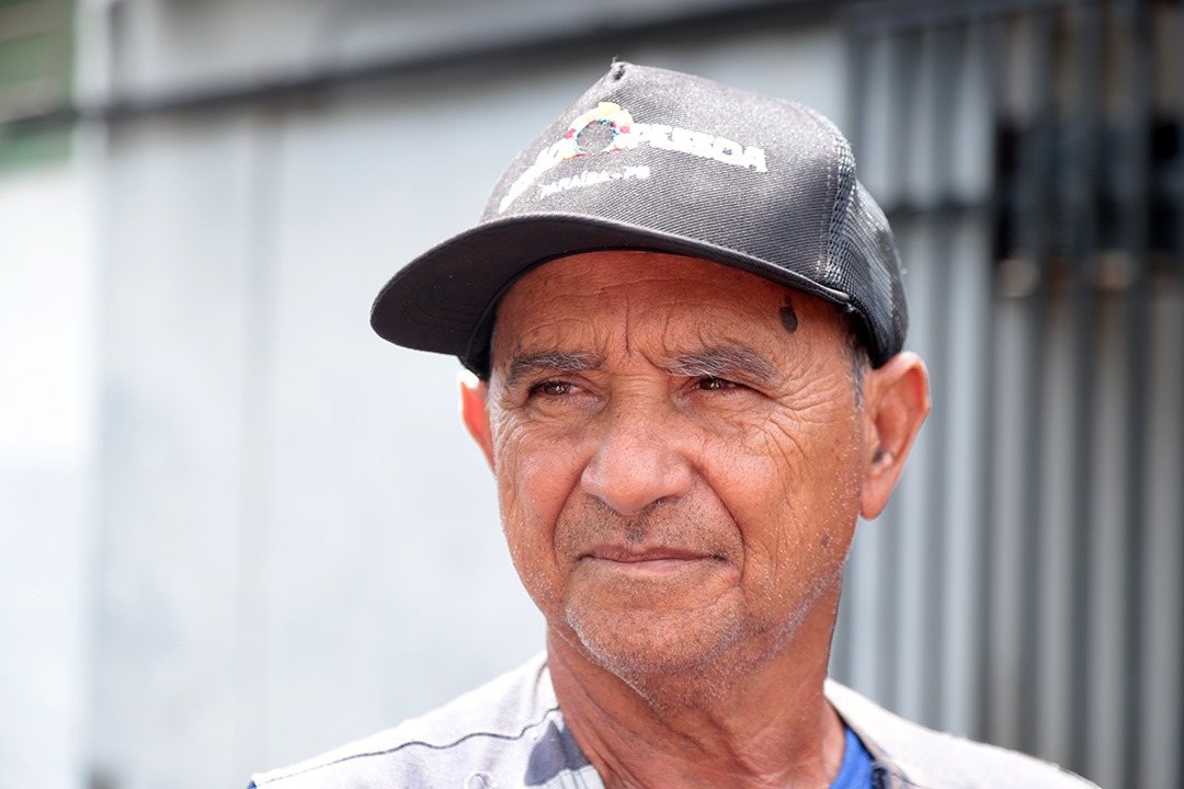 O encarregado de obras da Emurb, Nildonar Nunes, destacou o esforço contínuo das equipes. (Foto: Val Fernandes/Secom)